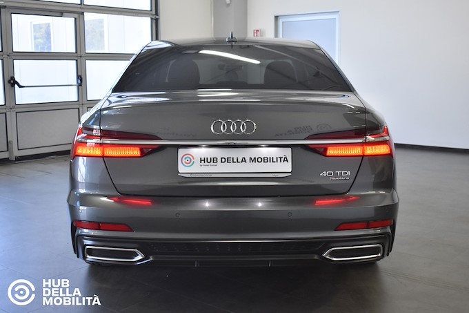 AUDI A6 40 2.0 TDI quattro ultra S tronic Business Sport